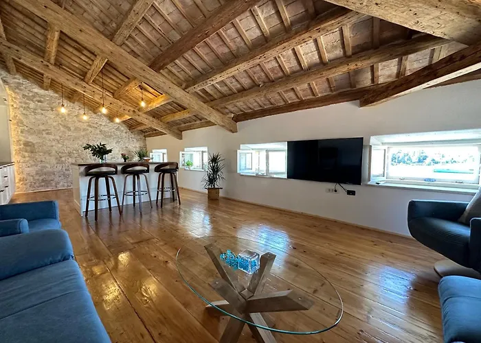 Apartment Luka