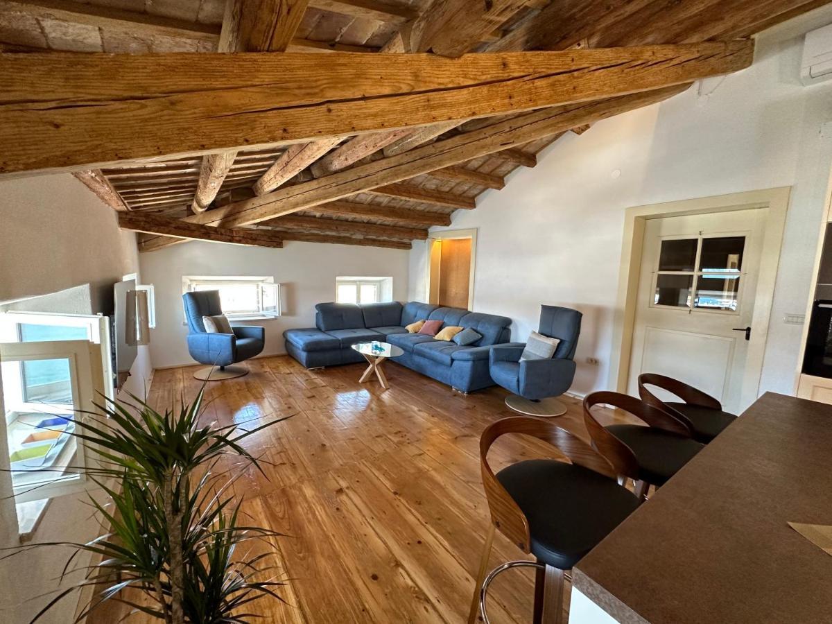 Luka Apartament