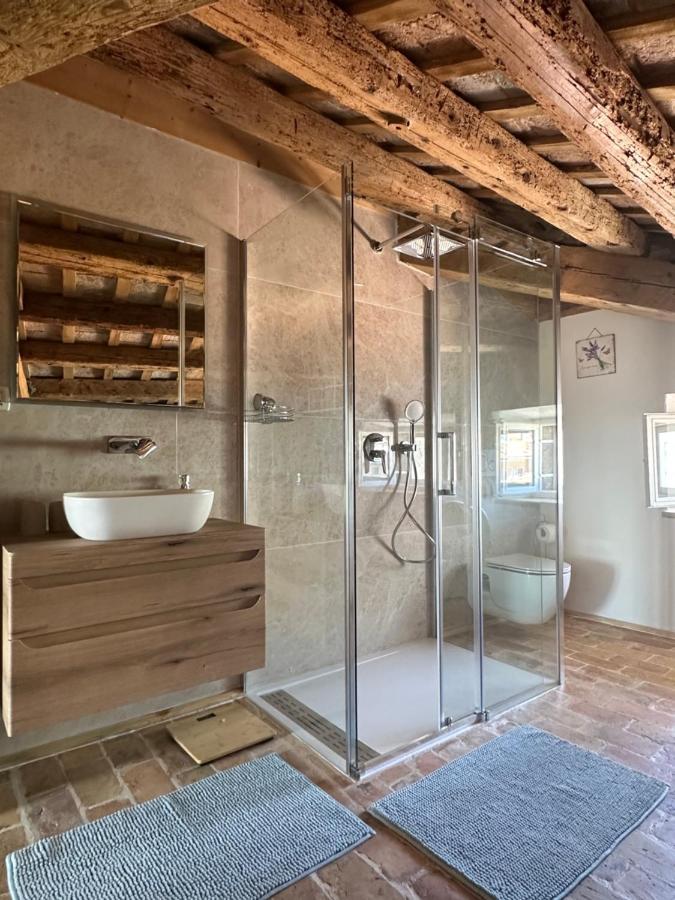 Apartament Luka *